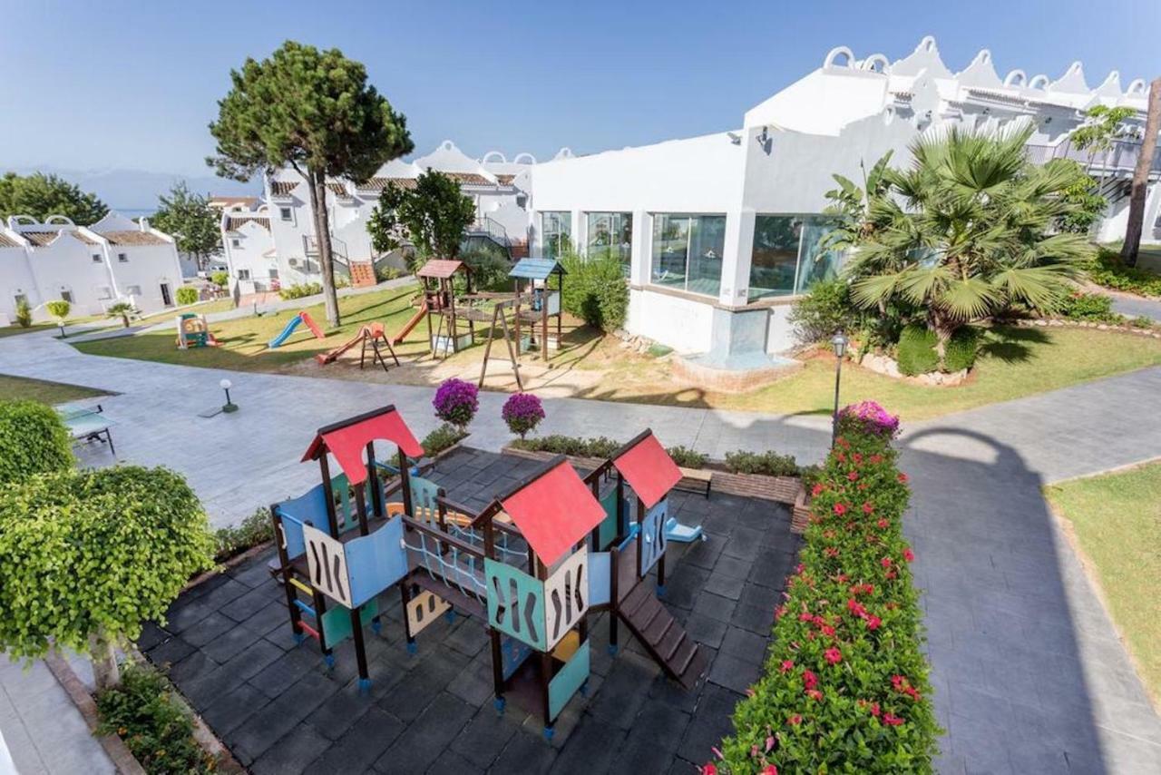 Casa Soleada - Beautiful Villa, Best Corner By Pools, Resort Facilities,Full Kitchen, 3 Terraces, Internet Марбелья Экстерьер фото
