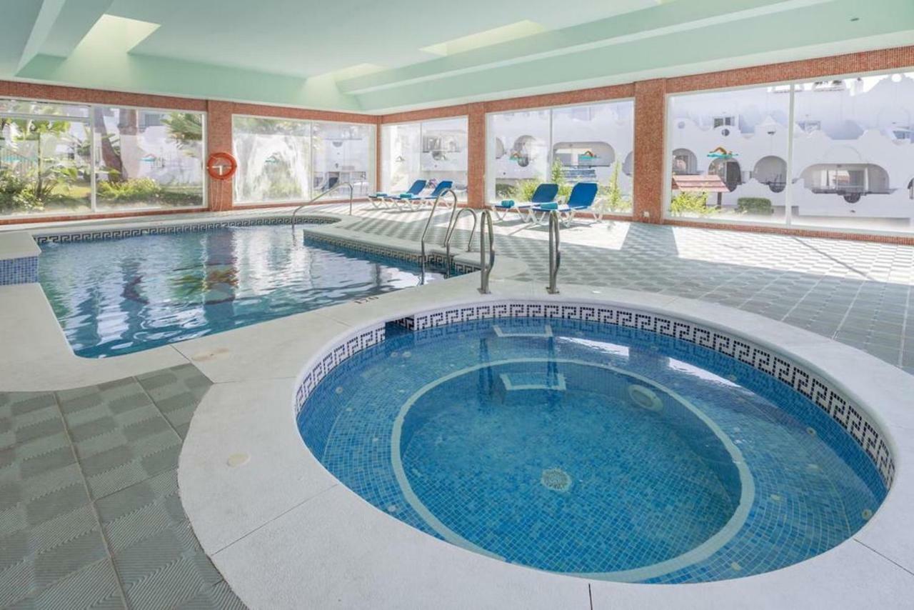Casa Soleada - Beautiful Villa, Best Corner By Pools, Resort Facilities,Full Kitchen, 3 Terraces, Internet Марбелья Экстерьер фото